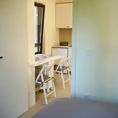 Star Hill Apartment *