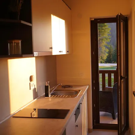 Star Hill Apartment *